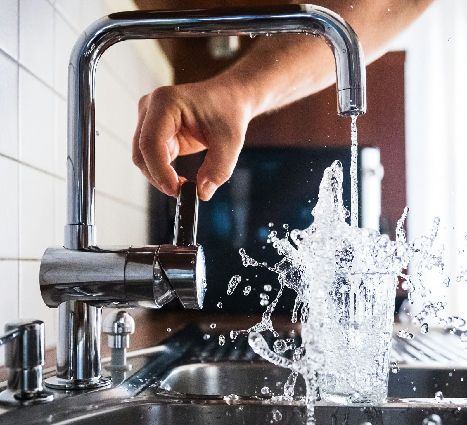 Trinkwasser; Foto: Jacek Dylag