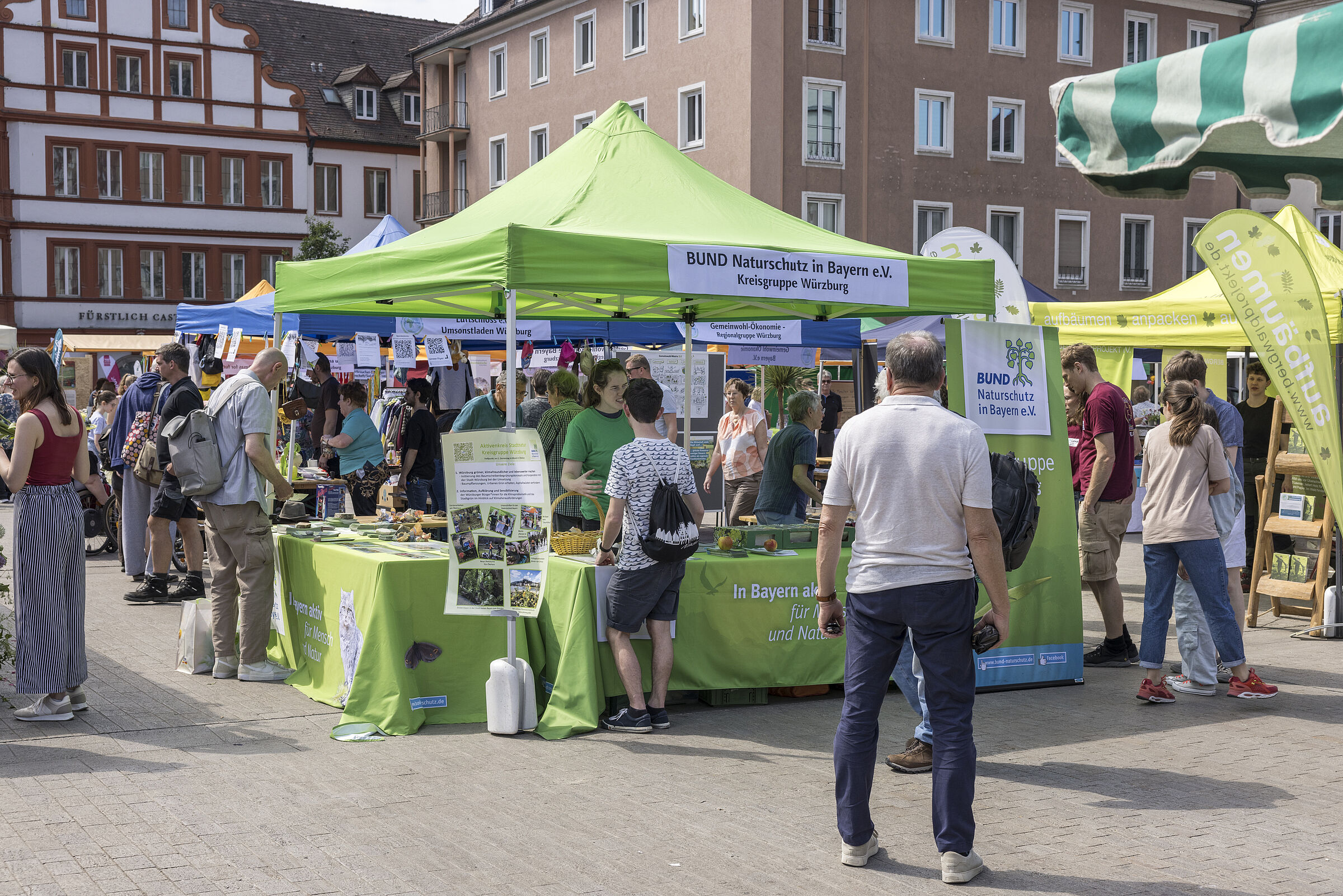Unser Stand am "Zukunfsfest" der Stadt Würzburg (11.05.2024) war gut besucht